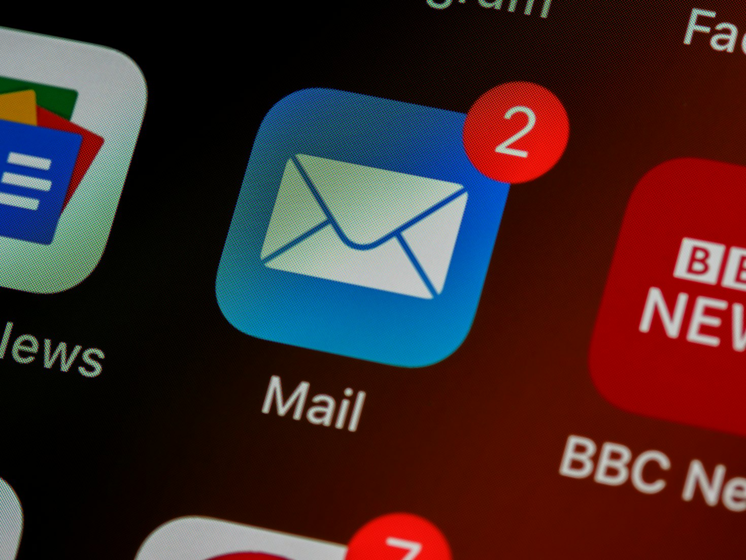 EmailHunter Pro